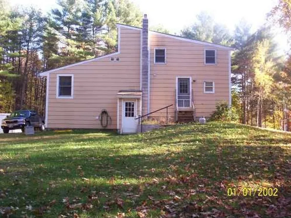 25 Walker Rd, Belmont, NH 03220