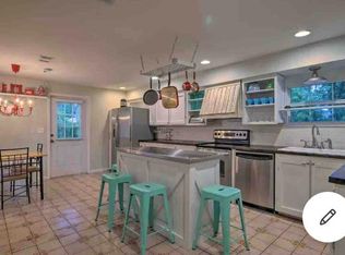 4975 Barcelona Cir, Naples, FL 34112