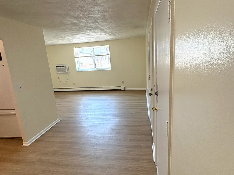 83 Central Ave #8 — Photo 8