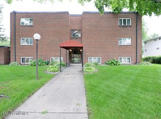 1329 Broadway N, Fargo, ND 58102