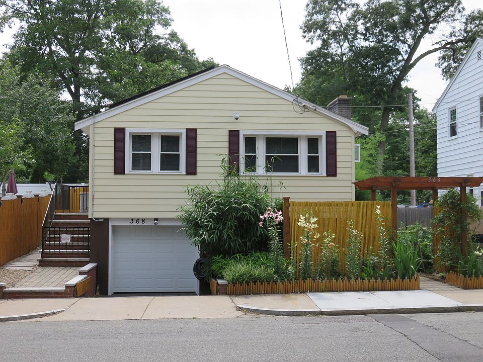 2nd image of 368 Corey St