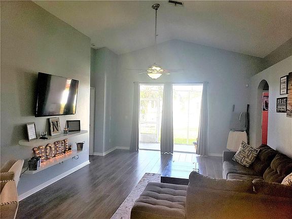5th image of 7337 Cutwater Ln