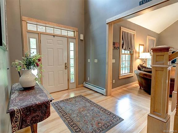 5th image of 45 Troutwood Dr