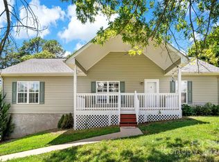 41 Stone Creek Dr, Marion, NC 28752