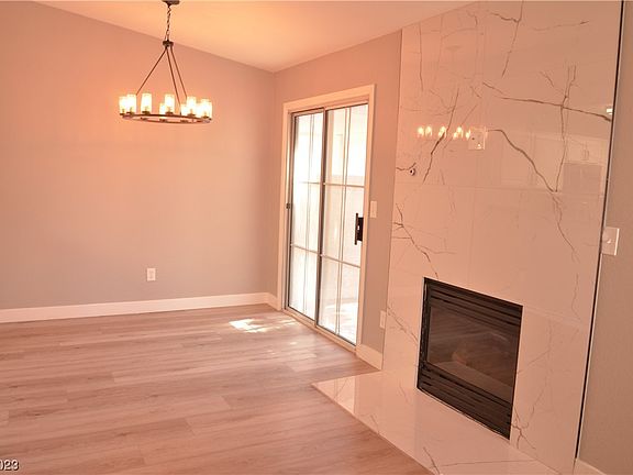 3rd image of 17 Belle La Blanc Ave