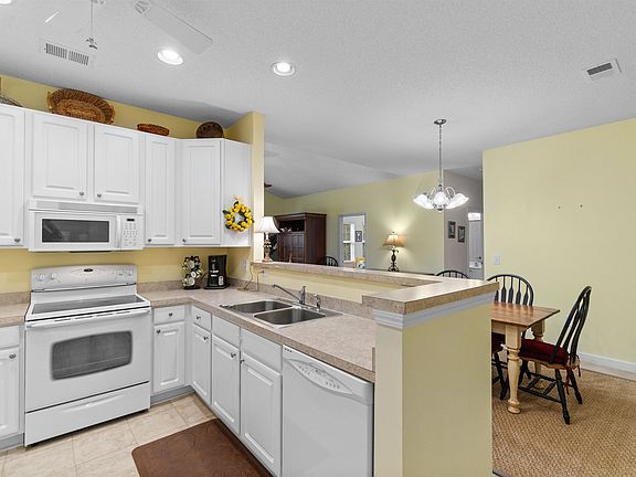 4th image of 54-1 Rapture Ct. #1