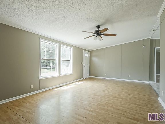 5th image of 17078 Olive Dr