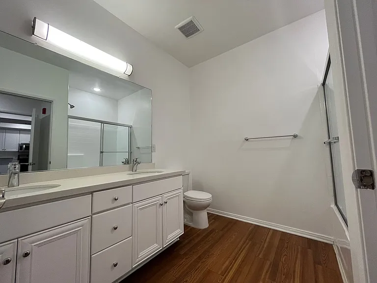 2245 Beverly Glen — Photo 84