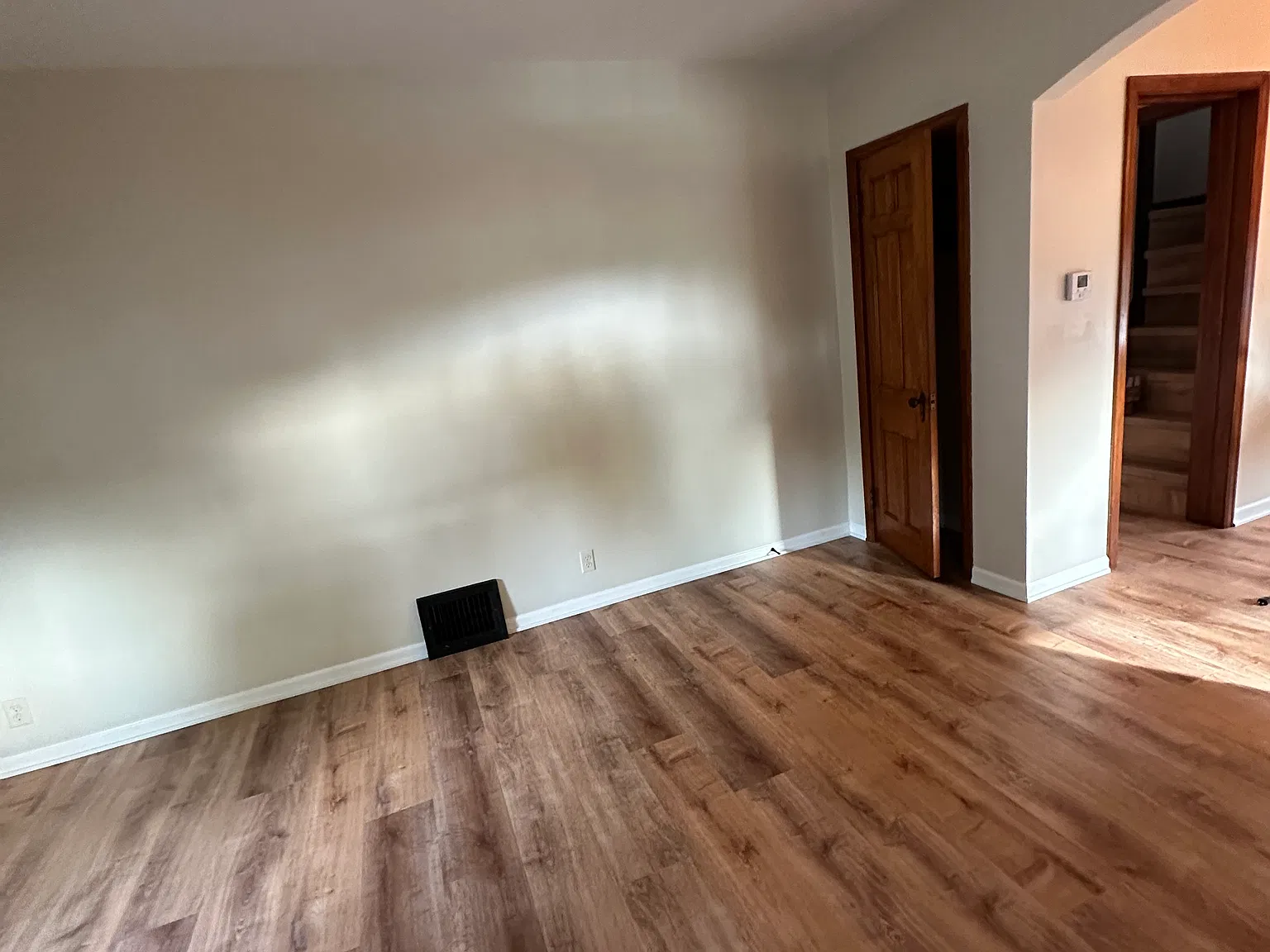 2 bed, 1250 sqft, $2,100 — Photo 4