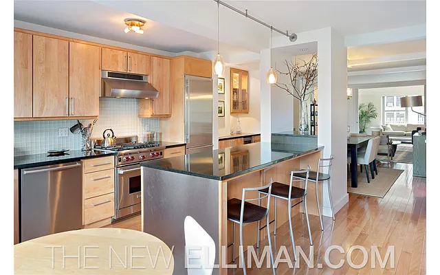 Sold by Douglas Elliman | media 25