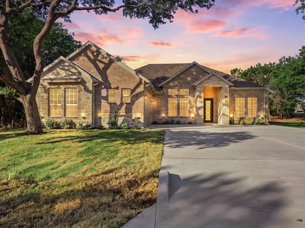 24006 Oak Shadow Dr, Whitney, TX 76692
