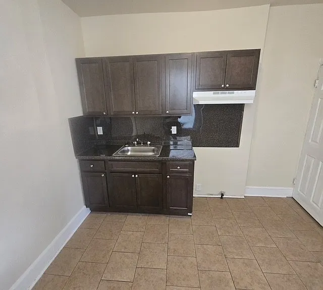 3022 Agate St — Photo 2