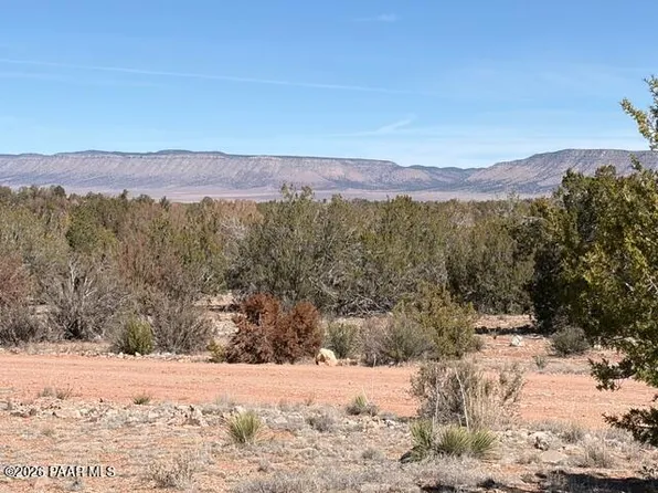 58102 Bridge Canyon Rd, Seligman, AZ 86337