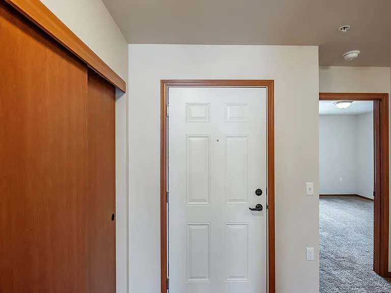 Aspen Place Apartments — Photo 137