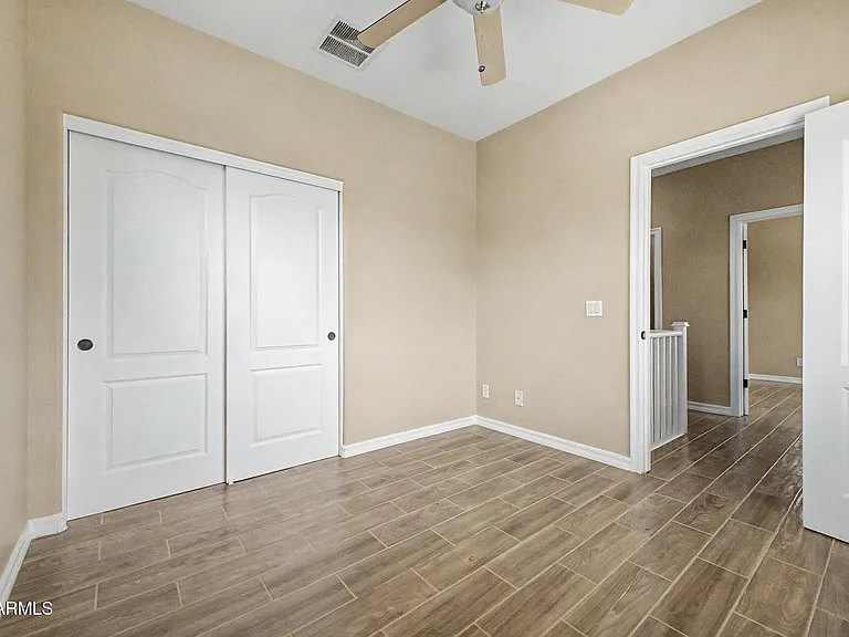 15155 N 145th Ave — Photo 28