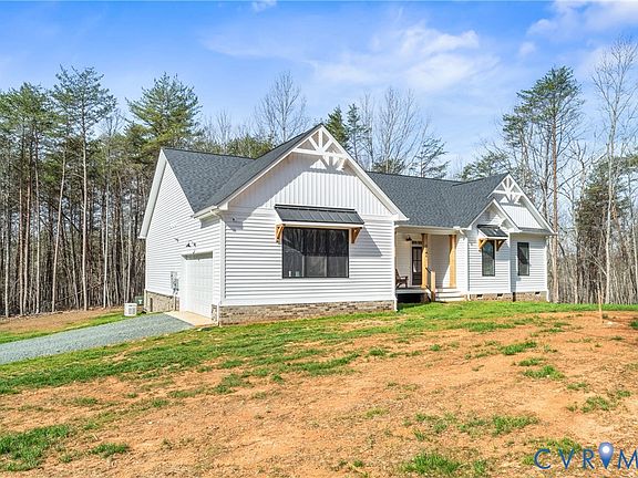 3rd image of 3141 Polecat Creek Ln