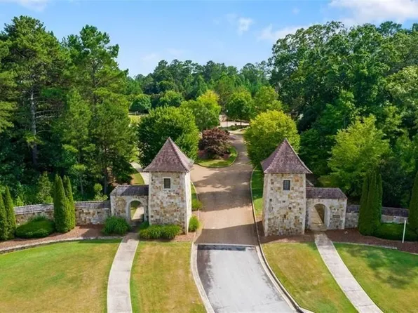 722 Giverny Way, Fairburn, GA 30213