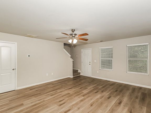 5th image of 2569 Wood Bend Ln