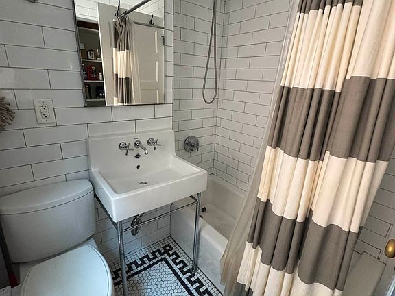 4th image of 45-20 Skillman Ave #1