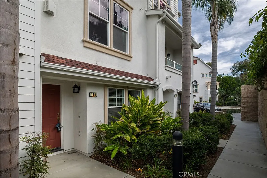 Building Photo - 755 Harbor Cliff Way #110