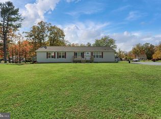 5286 Treher Rd, Fayetteville, PA 17222