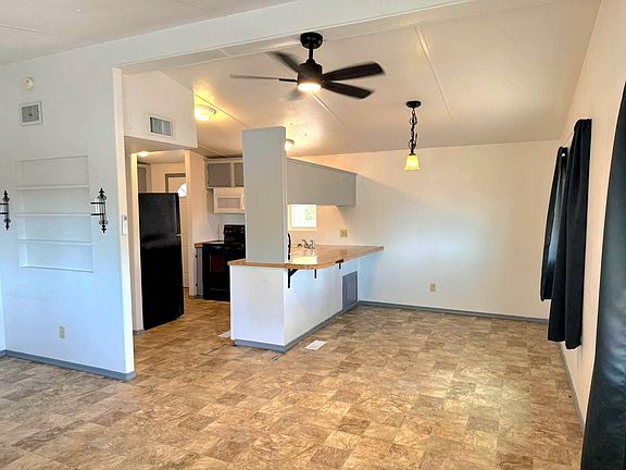 3rd image of 12552 E Brenda Dr