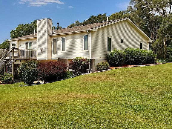 3rd image of 2284 Liberty Ave
