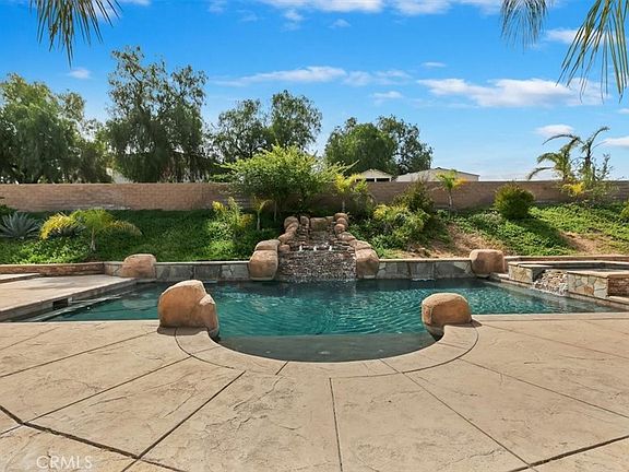 3rd image of 17779 Corrinne Way
