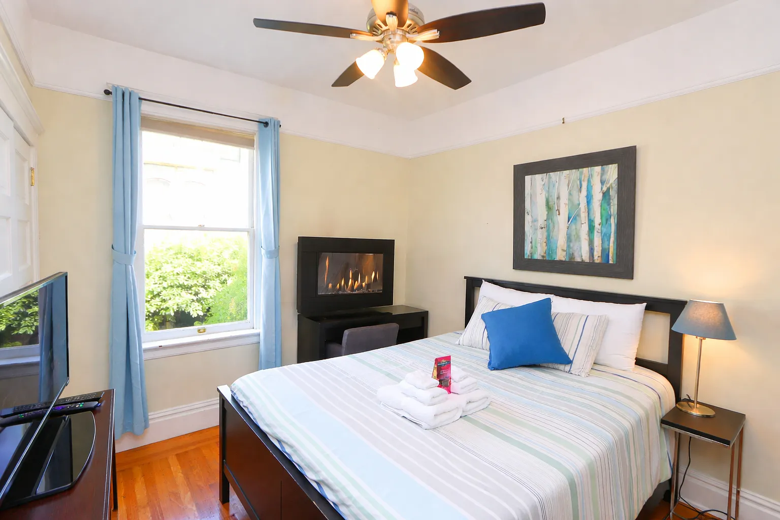1 bed, 200 sqft, $2,899 — Photo 1