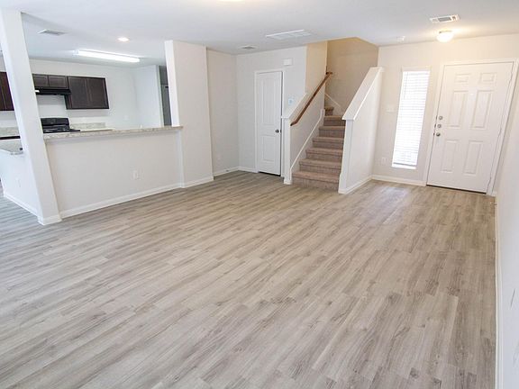 4th image of 25741 Hazy Elm Ln