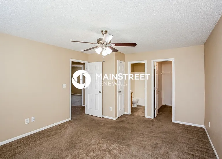 10305 Cadogan Dr — Photo 15
