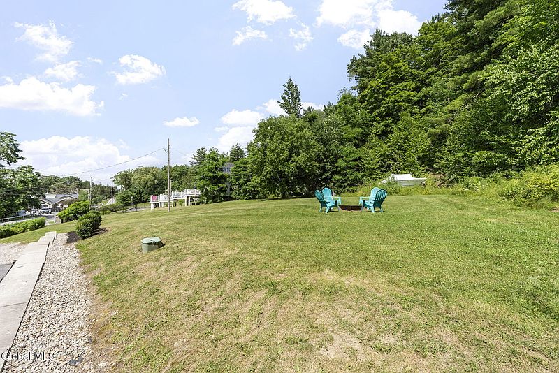 2nd image of 1226 Nys Rt 9P