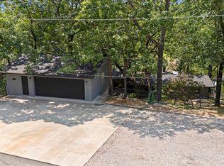 2306 Evans Dr, Grove, OK 74344