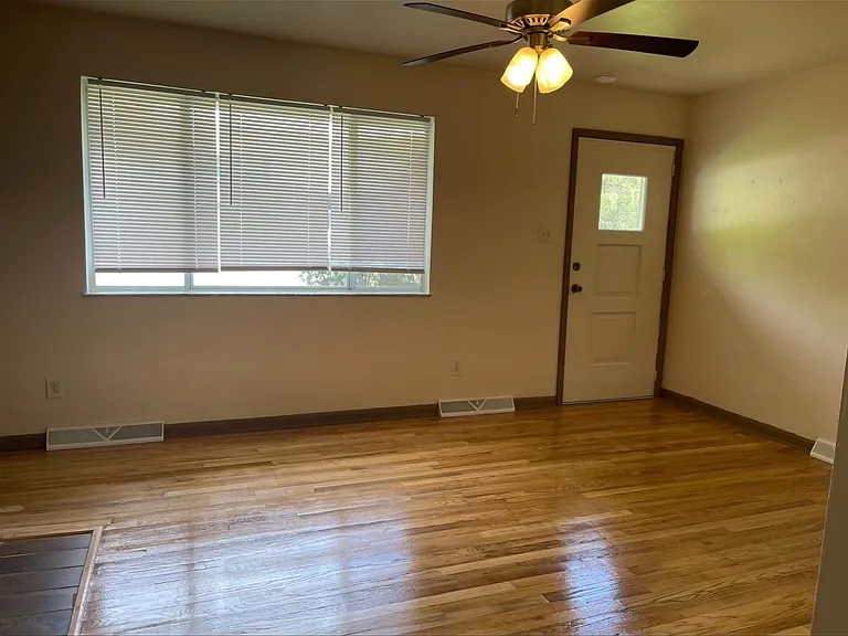 4-5 Cacapon Ln #4 — Photo 2