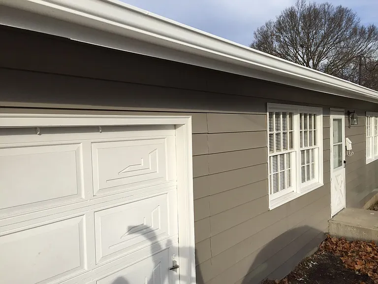 1207 Elm Pl — Photo 8
