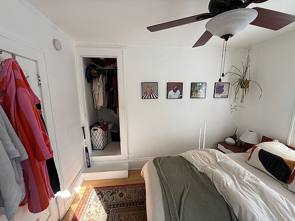 4th image of 3833 17th Ave S Unit 1