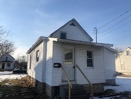 2nd image of 1211 Franklin Ave