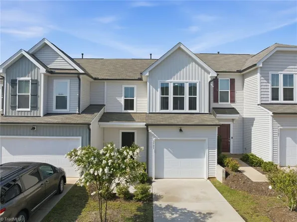 3703 Feltham Ln, Jamestown, NC 27282
