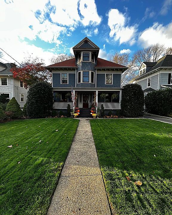 1st image of 197 Roseland Ave