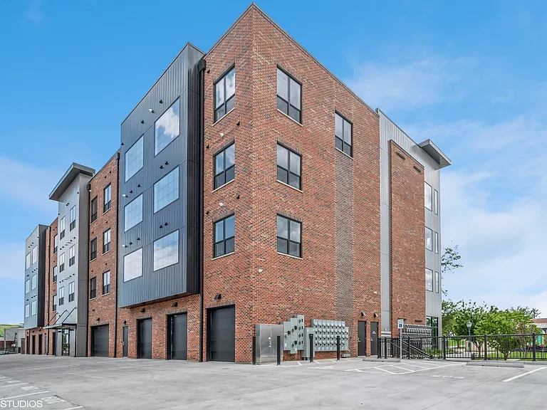 Fulton Lofts — Photo 45