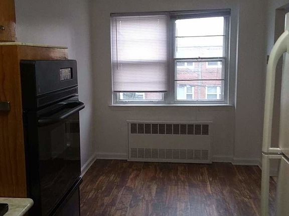 3rd image of 25-92 45th St #2