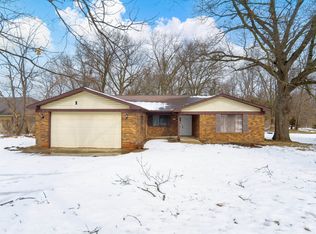 740 Glengary Rd, Commerce Township, MI 48390