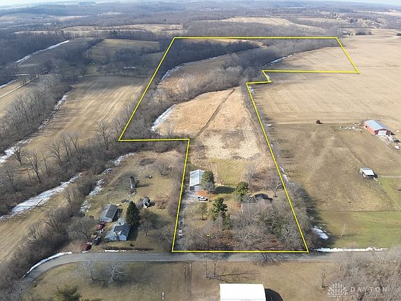 2nd image of 924 Eris Rd