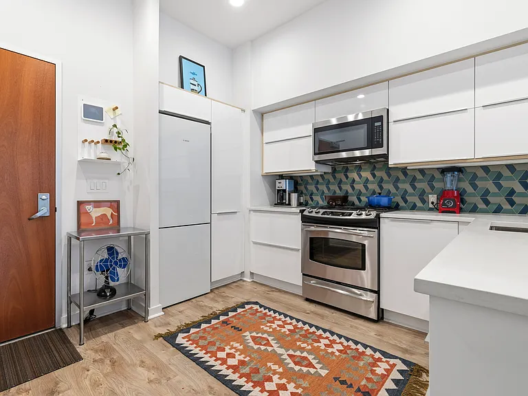 630 Thomas L Berkley Way #403 — Photo 12