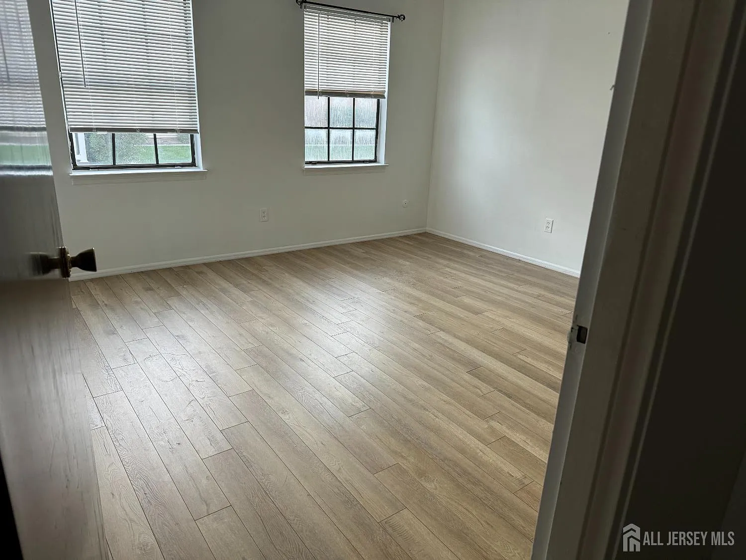 1 bed, 1.0 bath, $1,900 — Photo 4