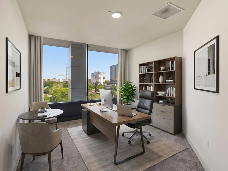 700 W 31st St #404 — Photo 24