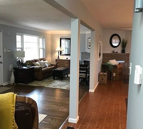 4th image of 1116 Basswood Ln