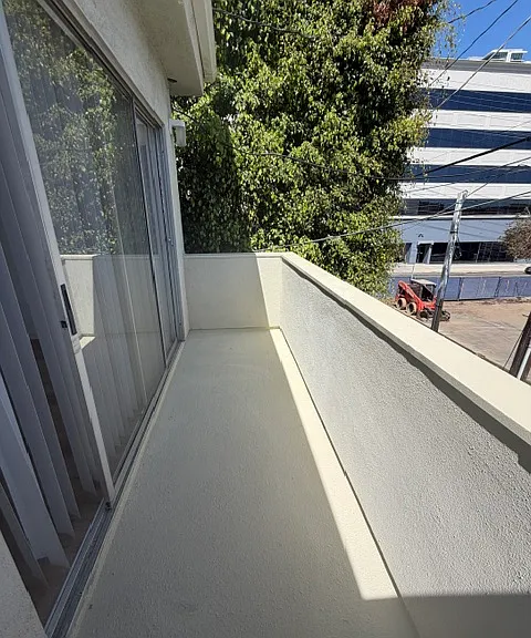 11906 Goshen Ave #8 — Photo 9