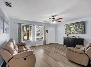 2286 NW 81st Ave, Sunrise, FL 33322