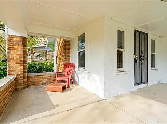 3rd image of 7249 Paseo Blvd